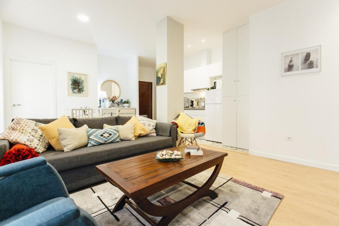 Bright And Comfortable- 2D 2B- Conde De Torrejon เซบีญา ภายนอก รูปภาพ